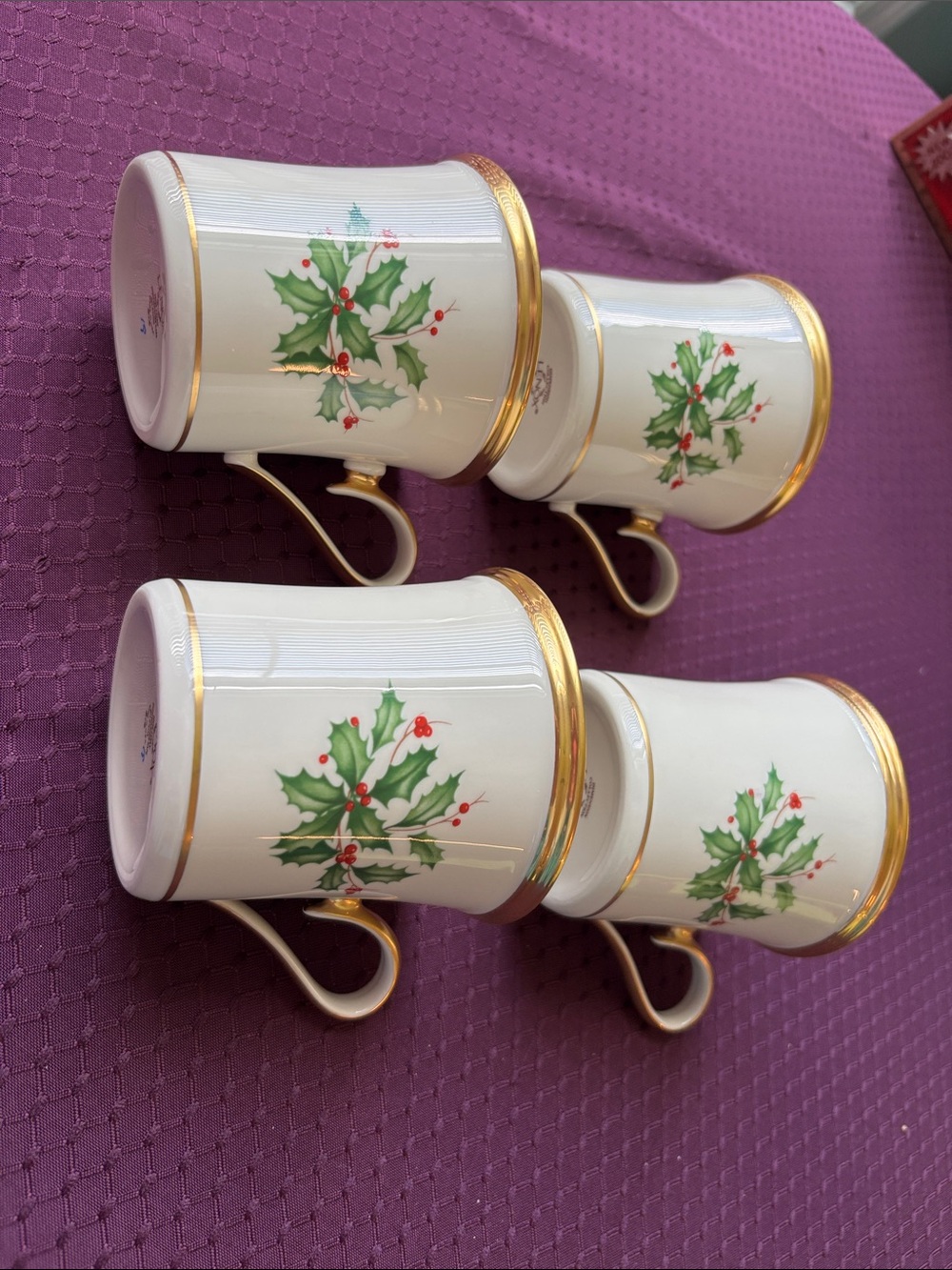 Lenox “Holiday” mugs-Set of 4-like new